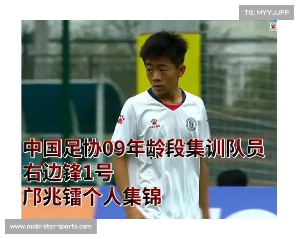 中国足球小将吕孟洋加盟西班牙球队与邝兆镭同队共创精彩未来 中国足球小将吕孟洋加盟西班牙球队与邝兆镭同队共创精彩未来